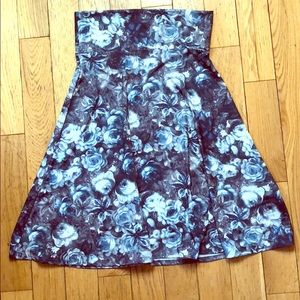 EUC Lularoe Azure skirt